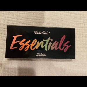 Violet Voss Essentials PRO Series Eyeshadow